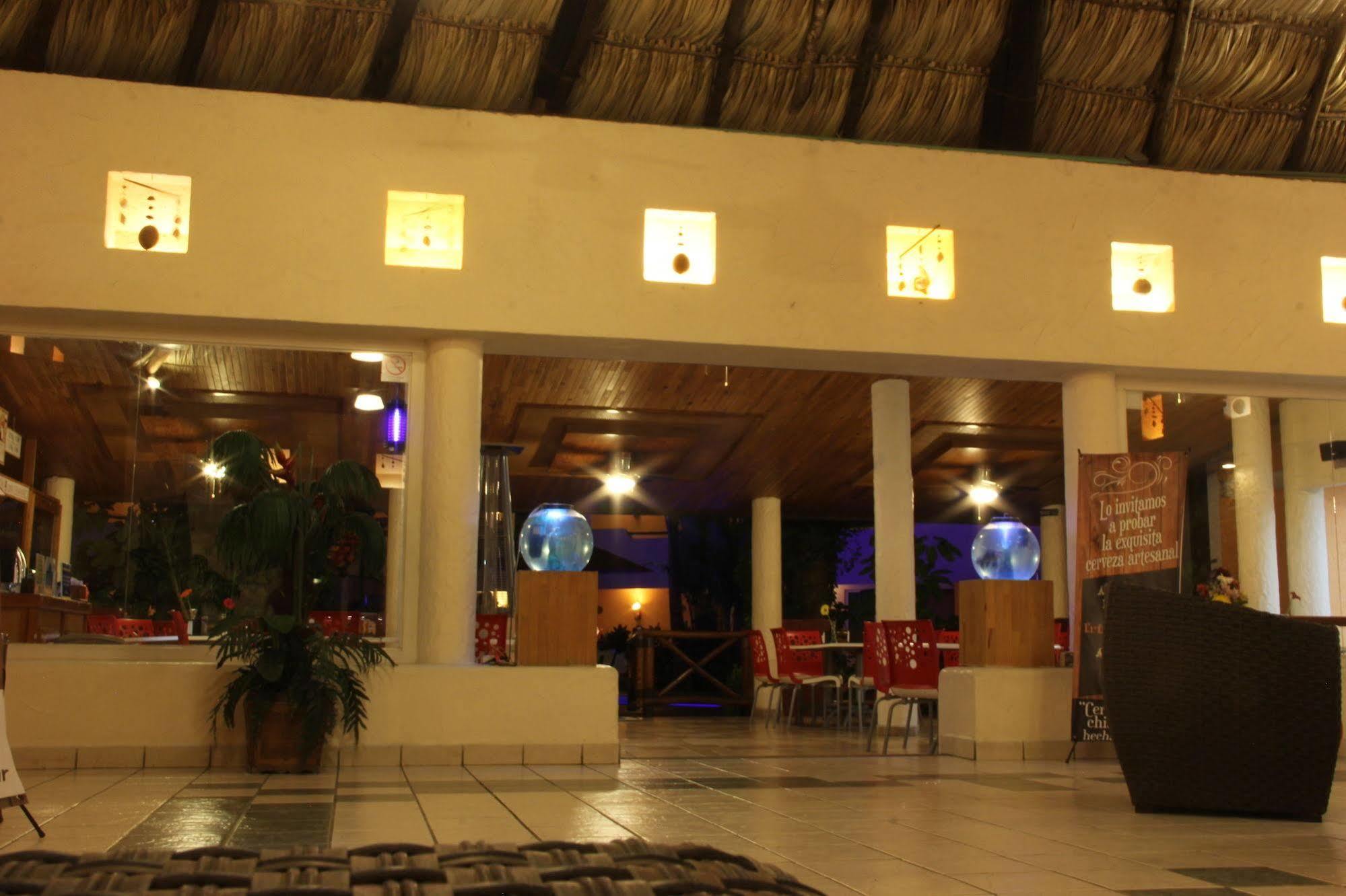 Hotel Palace Inn Poniente Tuxtla Gutiérrez Buitenkant foto